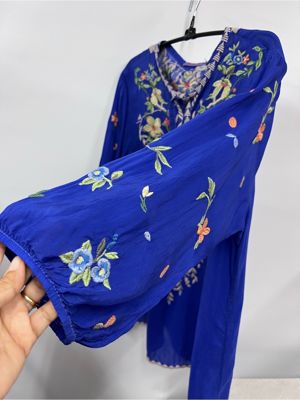 Johnny Was vibrant Blue Embroidered intricate bird floral V-Neck Tunic XL - Picture 9 of 14